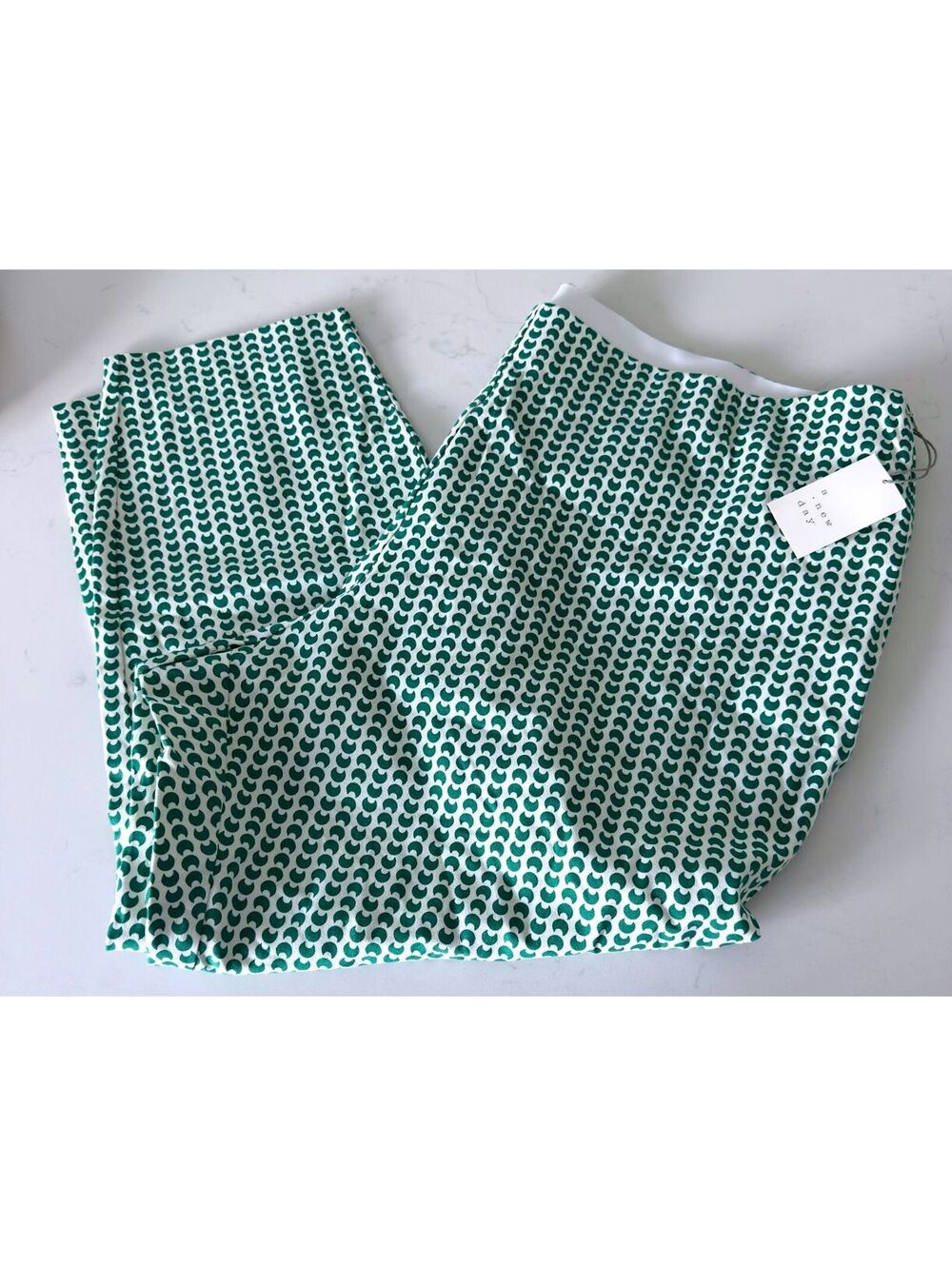 A New Day Green Geo Print Pull On Pants Women Size 26